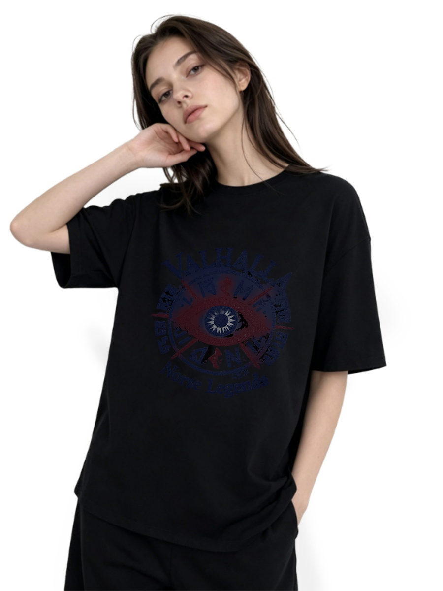 Tシャツ 冬のアウトドアアドベンチャーを映し出す アスレチッ - Outdoor Adventure Logo のレビューと価格